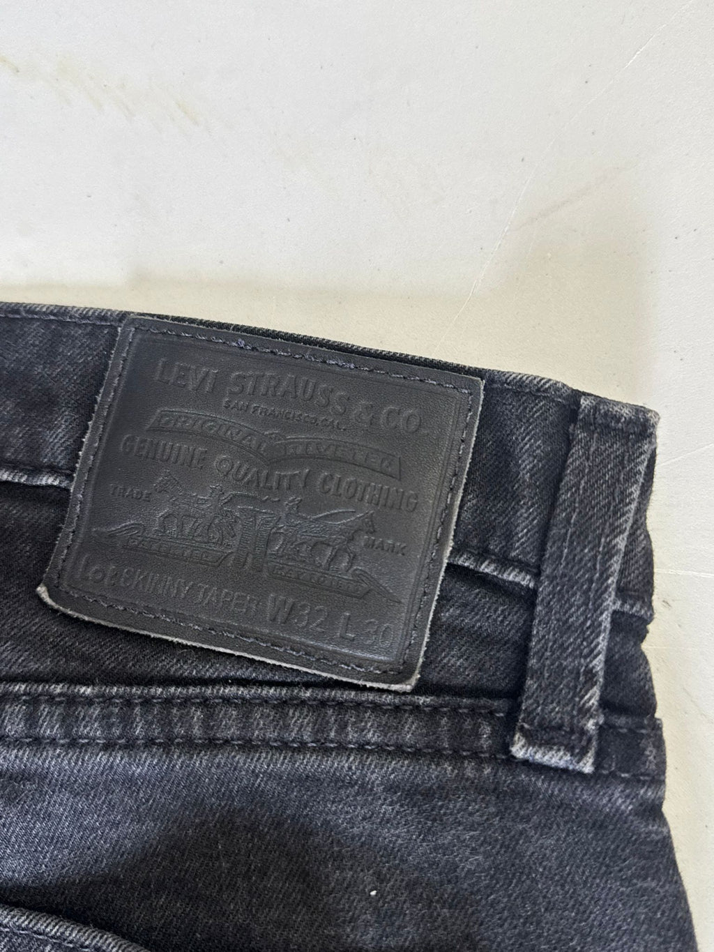 JEANS LEVI'S NERO - Timeless vintage