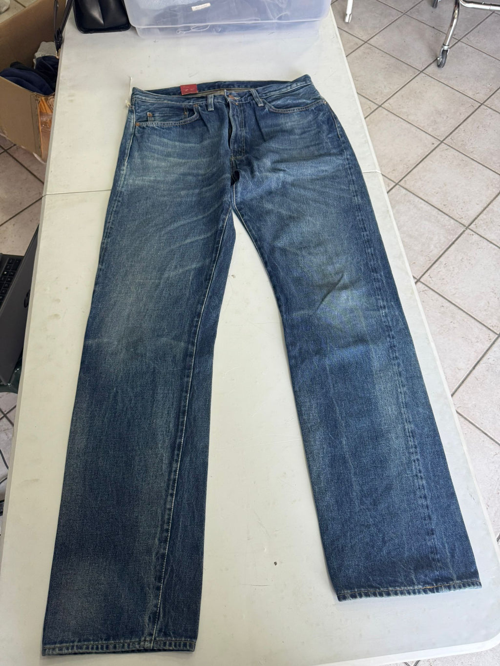 Levi's Vintage Clothing 1954 501Z® – L'Evoluzione di un Mito
