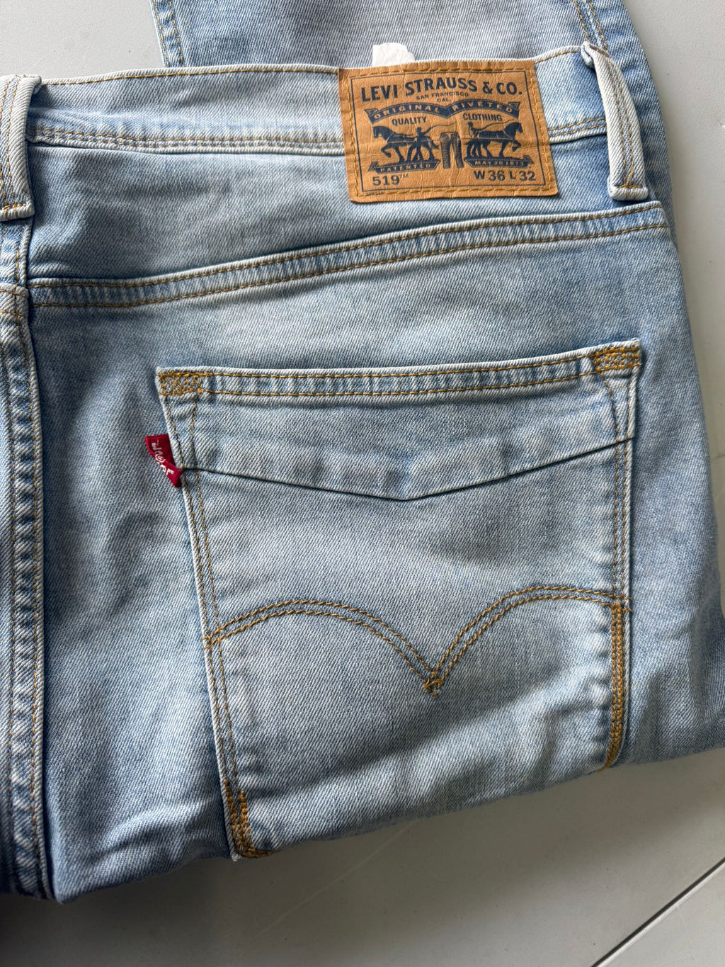 Jeans Levi’s® Uomo – Lavaggio Chiaro
