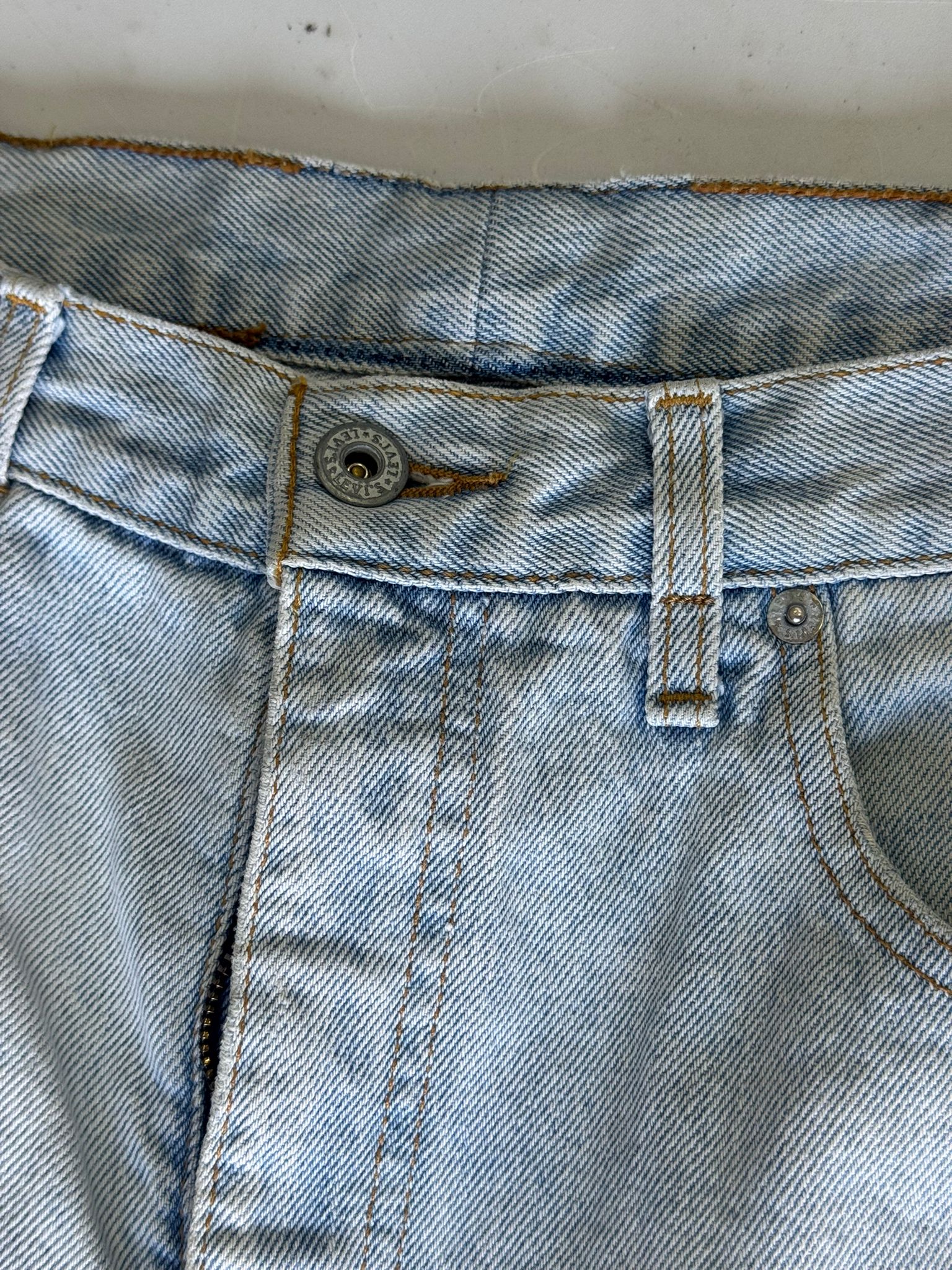 Jeans Levi's Custom Fit - Stile Pinstripe Gessato Chiaro